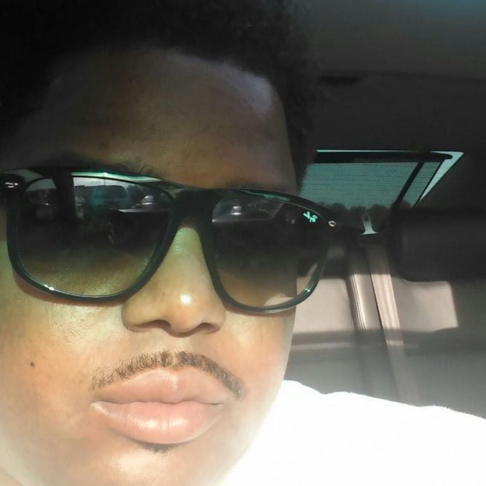 Meet your Posher, Clifton